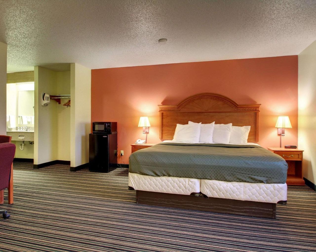 Quality Inn Indianola Exterior photo